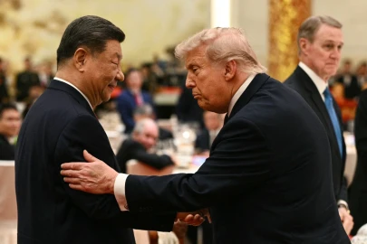 Chinese President Xi Jinping warns Trump on Taiwan at Beijing summit