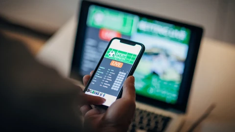 University student's trauma in betting