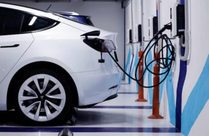Gov't waives duty on first 100,000 electric vehicle imports
