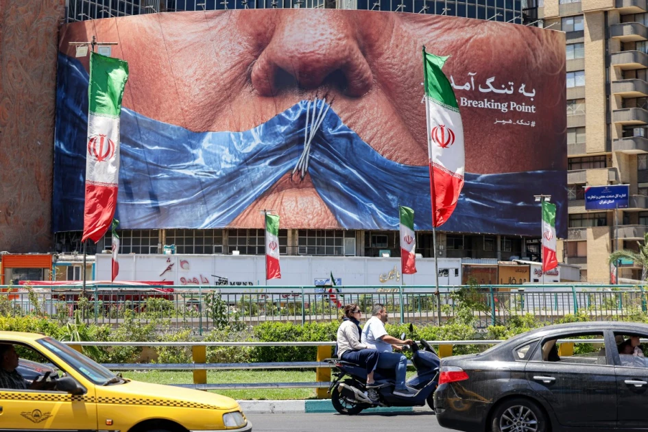 Iran Missile Suspected in Strait of Hormuz Ship Attack, South Korea Investigates | Quick Digest