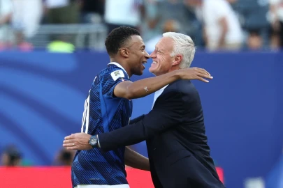 Mbappe's French juggernaut face Paraguay, eye World Cup quarter-finals