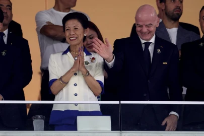 FIFA draws criticism as Infantino clocks up air miles at World Cup