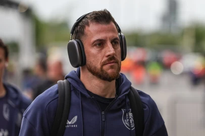 Spurs sign Dubravka as goalkeeper cover