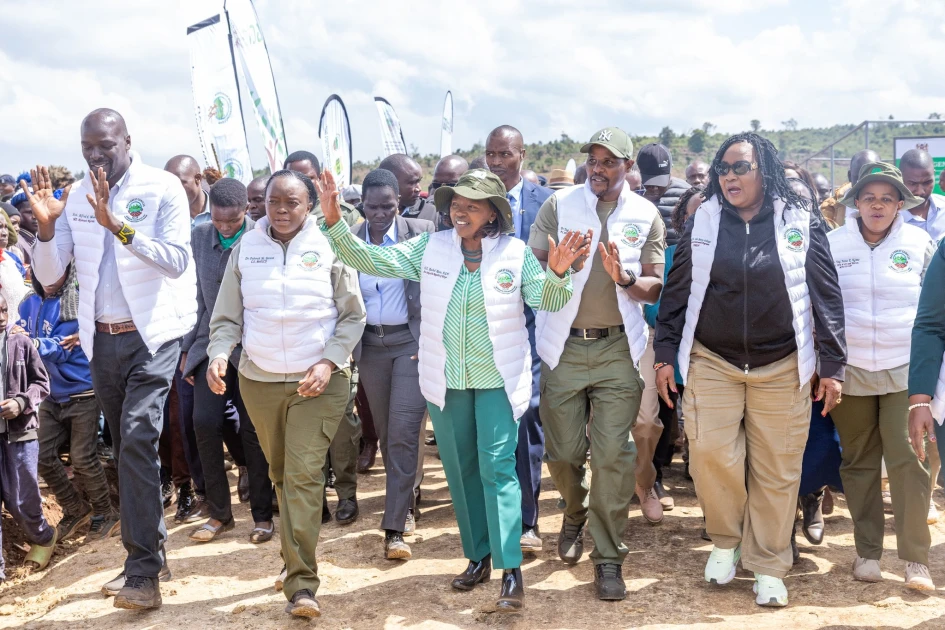 first-lady-rachel-ruto-ida-odinga-lead-mau-forest-restoration-drive