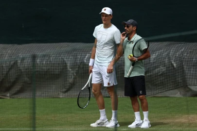 Sinner, Djokovic headline Wimbledon's star-studded opening day