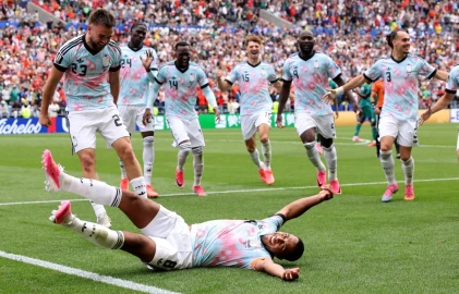 USA face Belgium and World Cup date with destiny after Balogun reprieve