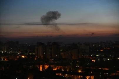Russian strikes kill six in Ukraine, officials say
