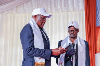 Owalo promises economic liberation as he unveils political party