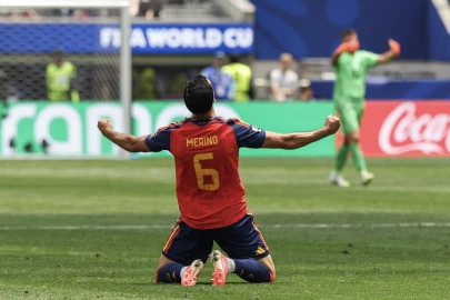 Spain set up World Cup semi-final with France after late win against Belgium