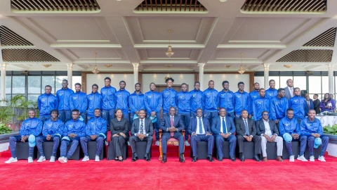 Ruto pledges Ksh 35M and new training ground to AFC Leopards