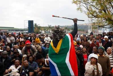Nigeria brings home 1,490 citizens from South Africa after xenophobic attacks