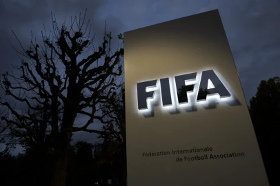 FIFA plan hit by senior advisor resigning, AFC opposition