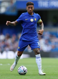 Fernandez booed by Chelsea fans in friendly win over Sociedad