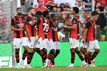 Man Utd beaten by former boss Amorim's AC Milan in friendly finale