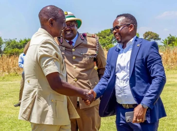 Jakakimba defends Ruto development record amid Homa Bay infrastructure criticism