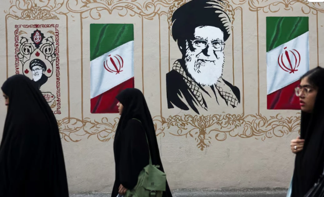 Trump warns of economic consequences for any country that supports Iran