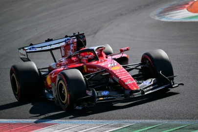 Hamilton worried by Ferrari pace while Antonelli prepares for a fight