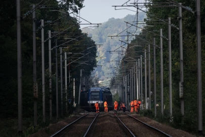 French interior minister urges caution over mystery train derailment