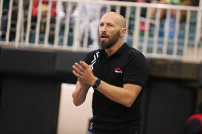 Lubarov backs Dumas to rise to KPA semifinal test