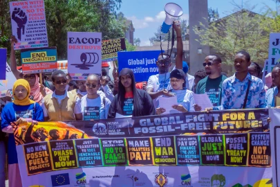 Climate advocates urge Kenya to avoid new fossil fuel investments