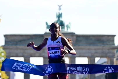Berlin Marathon winner Assefa finished race with torn Achilles