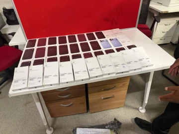 Passenger arrested at JKIA with iPhones worth Ksh.8.2 million