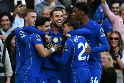 Chelsea crush Bournemouth to end four-match winless run