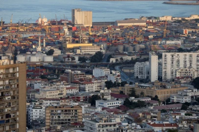 Algeria arrests 61 Moroccans accused of planning 'acts of sabotage'