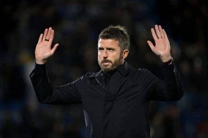 Carrick 'confident' he can turn around Man Utd slump