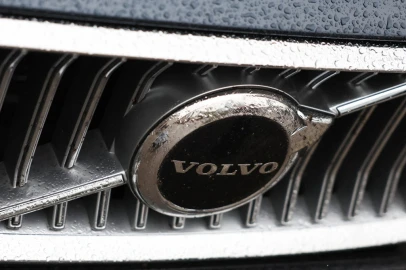 Volvo Cars announces 2,500 job cuts