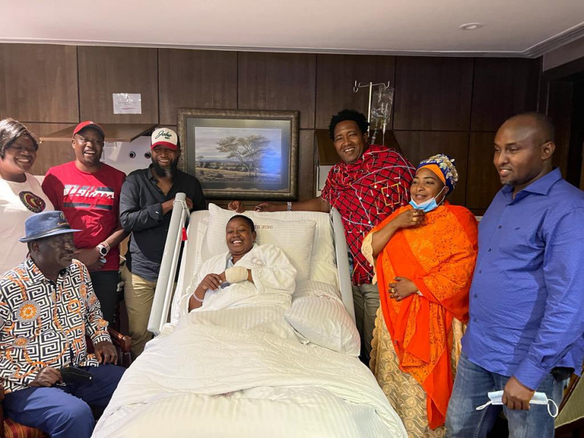 Raila visits Sabina Chege at Nairobi Hospital - PHOTOS