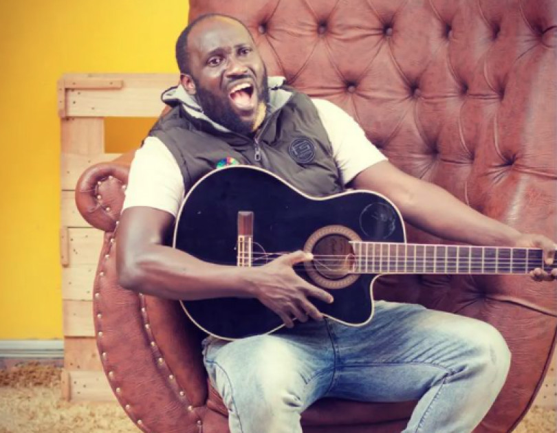 DJ Shiti's baby mama hands over baby to him, gives up parenting duties DJ Shiti's baby mama hands over baby to him, gives up parenting duties