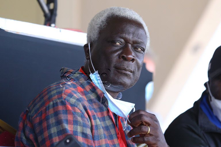 Ogolla lashes out at his goalkeeper Juma for mistakes in Wazito defeat