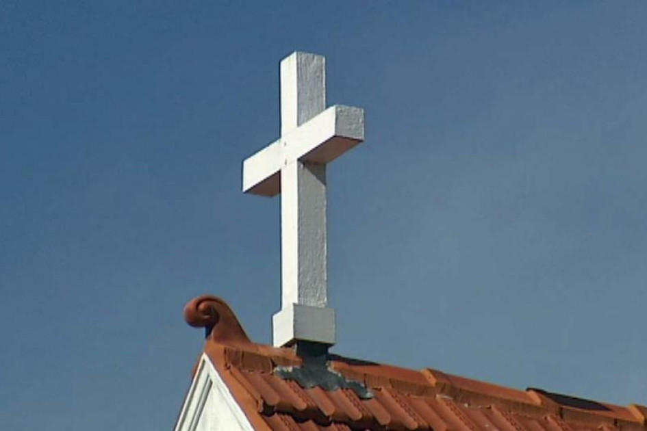 Three injured after chaos erupt in Vihiga church over long service Three injured after chaos erupt in Vihiga church over long service