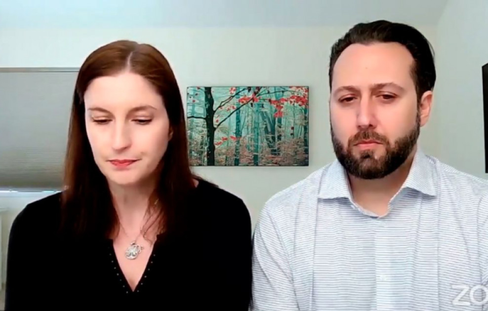 Couple sues fertility clinic after IVF mix-up