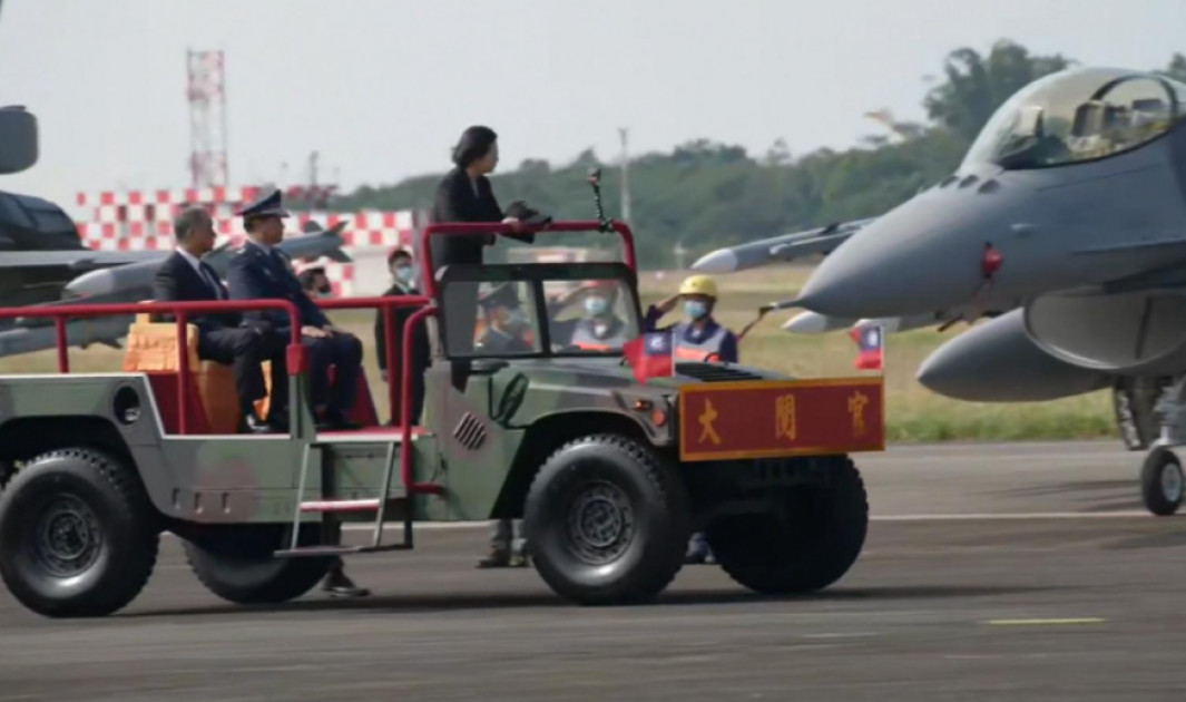 Taiwan unveils new F-16V fighter jets amid military threats from China Taiwan unveils new F-16V fighter jets amid military threats from China