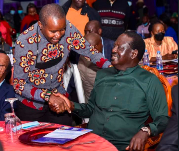 PHOTOS: Raila's dinner date with Mt. Kenya professionals at Nyeri Golf Club