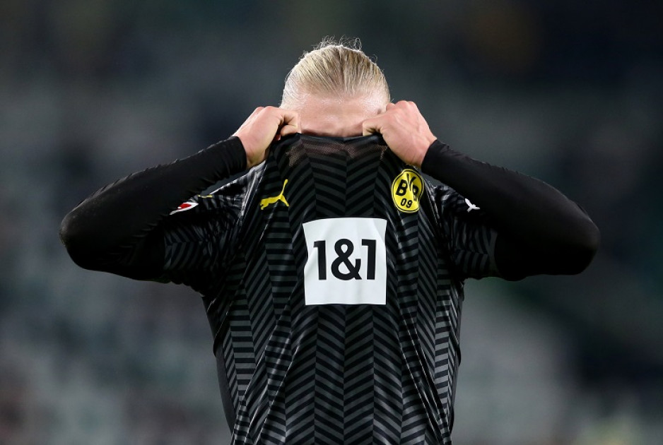 Bundesliga attendances reduced amid new COVID-19 measures