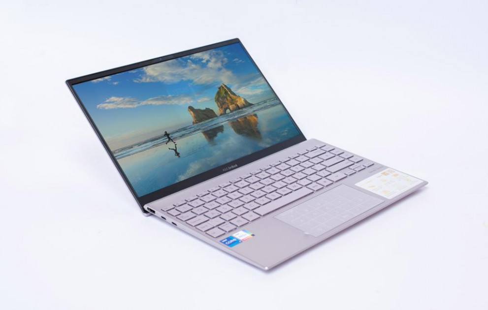 The new ultimate working from home laptop, Asus Zenbook 13 OLED