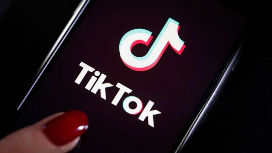 TikTok surpasses Google as world’s most popular site in 2021 TikTok surpasses Google as world’s most popular site in 2021