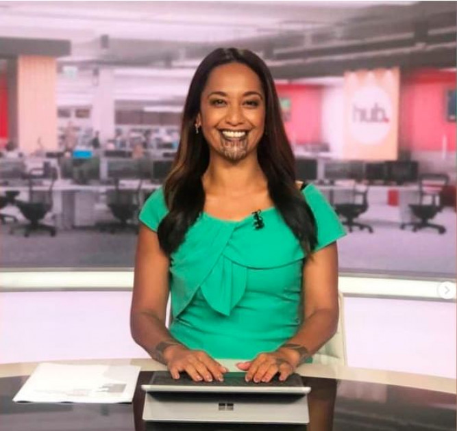 Māori journalist becomes first person with facial markings to present primetime news Māori journalist becomes first person with facial markings to present primetime news