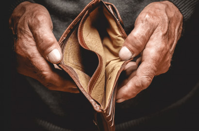 Half of Kenyans are living in debt - Report Half of Kenyans are living in debt - Report